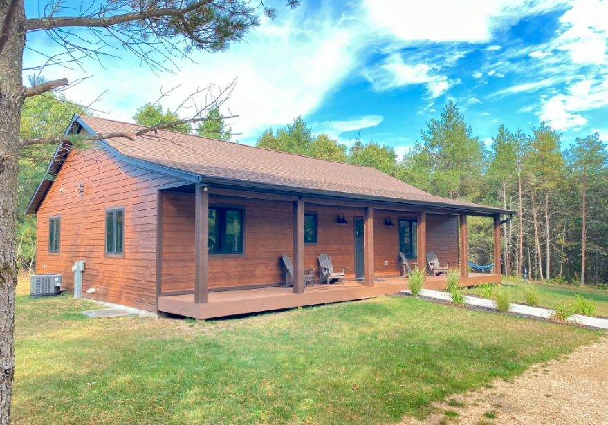 The Lazy Elk Lodge